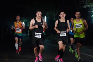 BIB: 4167, 42059
                            <button type="button" onclick="openModal(8353794)" class="btn btn-primary btn-sm float-right btn-popup" data-toggle="modal" data-target=".modal-high-quality">
                        <i class="fas fa-shopping-cart"></i> Add to Cart
                    </button>
                                            <button type="button" onclick="isThisMe(8353794, true)" class="btn btn-success btn-sm float-right btn-popup btn-isme hidden" data-toggle="tooltip" data-placement="bottom" title="นี่คือรูปของคุณใช่ไหม คลิกที่นี่เพื่อเอาเข้าอัลบั้ม">
                        <i class="fas fa-plus"></i> Add to album
                    </button>
                    <button type="button" onclick="isThisMe(8353794, false)" class="btn btn-warning btn-sm float-right btn-popup btn-isnotme hidden">
                        <i class="fas fa-ban"></i> Remove from album
                    </button>