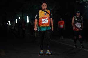BIB: 43083
                            <button type="button" onclick="openModal(8524589)" class="btn btn-primary btn-sm float-right btn-popup" data-toggle="modal" data-target=".modal-high-quality">
                        <i class="fas fa-shopping-cart"></i> Add to Cart
                    </button>
                                            <button type="button" onclick="isThisMe(8524589, true)" class="btn btn-success btn-sm float-right btn-popup btn-isme hidden" data-toggle="tooltip" data-placement="bottom" title="นี่คือรูปของคุณใช่ไหม คลิกที่นี่เพื่อเอาเข้าอัลบั้ม">
                        <i class="fas fa-plus"></i> Add to album
                    </button>
                    <button type="button" onclick="isThisMe(8524589, false)" class="btn btn-warning btn-sm float-right btn-popup btn-isnotme hidden">
                        <i class="fas fa-ban"></i> Remove from album
                    </button>