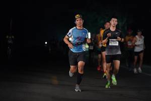 BIB: 
                            <button type="button" onclick="openModal(8350064)" class="btn btn-primary btn-sm float-right btn-popup" data-toggle="modal" data-target=".modal-high-quality">
                        <i class="fas fa-shopping-cart"></i> Add to Cart
                    </button>
                                            <button type="button" onclick="isThisMe(8350064, true)" class="btn btn-success btn-sm float-right btn-popup btn-isme hidden" data-toggle="tooltip" data-placement="bottom" title="นี่คือรูปของคุณใช่ไหม คลิกที่นี่เพื่อเอาเข้าอัลบั้ม">
                        <i class="fas fa-plus"></i> Add to album
                    </button>
                    <button type="button" onclick="isThisMe(8350064, false)" class="btn btn-warning btn-sm float-right btn-popup btn-isnotme hidden">
                        <i class="fas fa-ban"></i> Remove from album
                    </button>