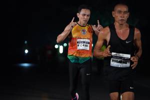 BIB: 430
                            <button type="button" onclick="openModal(8351600)" class="btn btn-primary btn-sm float-right btn-popup" data-toggle="modal" data-target=".modal-high-quality">
                        <i class="fas fa-shopping-cart"></i> Add to Cart
                    </button>
                                            <button type="button" onclick="isThisMe(8351600, true)" class="btn btn-success btn-sm float-right btn-popup btn-isme hidden" data-toggle="tooltip" data-placement="bottom" title="นี่คือรูปของคุณใช่ไหม คลิกที่นี่เพื่อเอาเข้าอัลบั้ม">
                        <i class="fas fa-plus"></i> Add to album
                    </button>
                    <button type="button" onclick="isThisMe(8351600, false)" class="btn btn-warning btn-sm float-right btn-popup btn-isnotme hidden">
                        <i class="fas fa-ban"></i> Remove from album
                    </button>