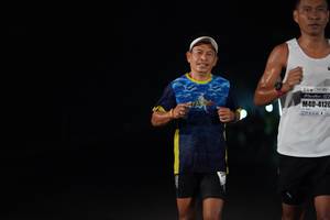 BIB: 4120
                            <button type="button" onclick="openModal(8360121)" class="btn btn-primary btn-sm float-right btn-popup" data-toggle="modal" data-target=".modal-high-quality">
                        <i class="fas fa-shopping-cart"></i> Add to Cart
                    </button>
                                            <button type="button" onclick="isThisMe(8360121, true)" class="btn btn-success btn-sm float-right btn-popup btn-isme hidden" data-toggle="tooltip" data-placement="bottom" title="นี่คือรูปของคุณใช่ไหม คลิกที่นี่เพื่อเอาเข้าอัลบั้ม">
                        <i class="fas fa-plus"></i> Add to album
                    </button>
                    <button type="button" onclick="isThisMe(8360121, false)" class="btn btn-warning btn-sm float-right btn-popup btn-isnotme hidden">
                        <i class="fas fa-ban"></i> Remove from album
                    </button>