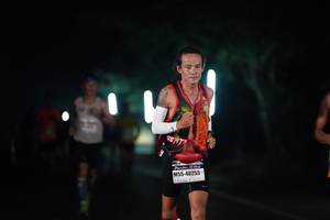 BIB: 40253
                            <button type="button" onclick="openModal(8347560)" class="btn btn-primary btn-sm float-right btn-popup" data-toggle="modal" data-target=".modal-high-quality">
                        <i class="fas fa-shopping-cart"></i> Add to Cart
                    </button>
                                            <button type="button" onclick="isThisMe(8347560, true)" class="btn btn-success btn-sm float-right btn-popup btn-isme hidden" data-toggle="tooltip" data-placement="bottom" title="นี่คือรูปของคุณใช่ไหม คลิกที่นี่เพื่อเอาเข้าอัลบั้ม">
                        <i class="fas fa-plus"></i> Add to album
                    </button>
                    <button type="button" onclick="isThisMe(8347560, false)" class="btn btn-warning btn-sm float-right btn-popup btn-isnotme hidden">
                        <i class="fas fa-ban"></i> Remove from album
                    </button>