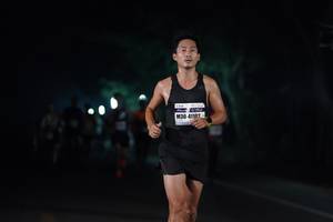 BIB: 41102
                            <button type="button" onclick="openModal(8356223)" class="btn btn-primary btn-sm float-right btn-popup" data-toggle="modal" data-target=".modal-high-quality">
                        <i class="fas fa-shopping-cart"></i> Add to Cart
                    </button>
                                            <button type="button" onclick="isThisMe(8356223, true)" class="btn btn-success btn-sm float-right btn-popup btn-isme hidden" data-toggle="tooltip" data-placement="bottom" title="นี่คือรูปของคุณใช่ไหม คลิกที่นี่เพื่อเอาเข้าอัลบั้ม">
                        <i class="fas fa-plus"></i> Add to album
                    </button>
                    <button type="button" onclick="isThisMe(8356223, false)" class="btn btn-warning btn-sm float-right btn-popup btn-isnotme hidden">
                        <i class="fas fa-ban"></i> Remove from album
                    </button>