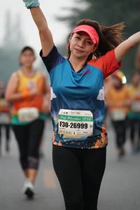 BIB: 2112, 26999
                            <button type="button" onclick="openModal(9050603)" class="btn btn-primary btn-sm float-right btn-popup" data-toggle="modal" data-target=".modal-high-quality">
                        <i class="fas fa-shopping-cart"></i> Add to Cart
                    </button>
                                            <button type="button" onclick="isThisMe(9050603, true)" class="btn btn-success btn-sm float-right btn-popup btn-isme hidden" data-toggle="tooltip" data-placement="bottom" title="นี่คือรูปของคุณใช่ไหม คลิกที่นี่เพื่อเอาเข้าอัลบั้ม">
                        <i class="fas fa-plus"></i> Add to album
                    </button>
                    <button type="button" onclick="isThisMe(9050603, false)" class="btn btn-warning btn-sm float-right btn-popup btn-isnotme hidden">
                        <i class="fas fa-ban"></i> Remove from album
                    </button>