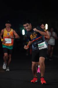 BIB: 223
                            <button type="button" onclick="openModal(8972404)" class="btn btn-primary btn-sm float-right btn-popup" data-toggle="modal" data-target=".modal-high-quality">
                        <i class="fas fa-shopping-cart"></i> Add to Cart
                    </button>
                                            <button type="button" onclick="isThisMe(8972404, true)" class="btn btn-success btn-sm float-right btn-popup btn-isme hidden" data-toggle="tooltip" data-placement="bottom" title="นี่คือรูปของคุณใช่ไหม คลิกที่นี่เพื่อเอาเข้าอัลบั้ม">
                        <i class="fas fa-plus"></i> Add to album
                    </button>
                    <button type="button" onclick="isThisMe(8972404, false)" class="btn btn-warning btn-sm float-right btn-popup btn-isnotme hidden">
                        <i class="fas fa-ban"></i> Remove from album
                    </button>