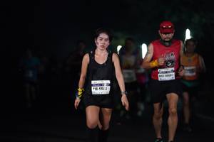 BIB: 401, 4752
                            <button type="button" onclick="openModal(8364843)" class="btn btn-primary btn-sm float-right btn-popup" data-toggle="modal" data-target=".modal-high-quality">
                        <i class="fas fa-shopping-cart"></i> Add to Cart
                    </button>
                                            <button type="button" onclick="isThisMe(8364843, true)" class="btn btn-success btn-sm float-right btn-popup btn-isme hidden" data-toggle="tooltip" data-placement="bottom" title="นี่คือรูปของคุณใช่ไหม คลิกที่นี่เพื่อเอาเข้าอัลบั้ม">
                        <i class="fas fa-plus"></i> Add to album
                    </button>
                    <button type="button" onclick="isThisMe(8364843, false)" class="btn btn-warning btn-sm float-right btn-popup btn-isnotme hidden">
                        <i class="fas fa-ban"></i> Remove from album
                    </button>