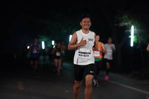 BIB: 46219
                            <button type="button" onclick="openModal(8358854)" class="btn btn-primary btn-sm float-right btn-popup" data-toggle="modal" data-target=".modal-high-quality">
                        <i class="fas fa-shopping-cart"></i> Add to Cart
                    </button>
                                            <button type="button" onclick="isThisMe(8358854, true)" class="btn btn-success btn-sm float-right btn-popup btn-isme hidden" data-toggle="tooltip" data-placement="bottom" title="นี่คือรูปของคุณใช่ไหม คลิกที่นี่เพื่อเอาเข้าอัลบั้ม">
                        <i class="fas fa-plus"></i> Add to album
                    </button>
                    <button type="button" onclick="isThisMe(8358854, false)" class="btn btn-warning btn-sm float-right btn-popup btn-isnotme hidden">
                        <i class="fas fa-ban"></i> Remove from album
                    </button>