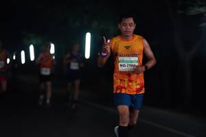 BIB: 2796
                            <button type="button" onclick="openModal(8455736)" class="btn btn-primary btn-sm float-right btn-popup" data-toggle="modal" data-target=".modal-high-quality">
                        <i class="fas fa-shopping-cart"></i> Add to Cart
                    </button>
                                            <button type="button" onclick="isThisMe(8455736, true)" class="btn btn-success btn-sm float-right btn-popup btn-isme hidden" data-toggle="tooltip" data-placement="bottom" title="นี่คือรูปของคุณใช่ไหม คลิกที่นี่เพื่อเอาเข้าอัลบั้ม">
                        <i class="fas fa-plus"></i> Add to album
                    </button>
                    <button type="button" onclick="isThisMe(8455736, false)" class="btn btn-warning btn-sm float-right btn-popup btn-isnotme hidden">
                        <i class="fas fa-ban"></i> Remove from album
                    </button>