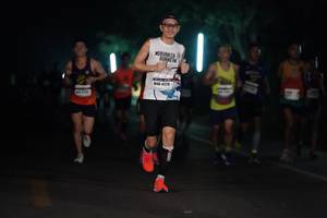 BIB: 472
                            <button type="button" onclick="openModal(8357013)" class="btn btn-primary btn-sm float-right btn-popup" data-toggle="modal" data-target=".modal-high-quality">
                        <i class="fas fa-shopping-cart"></i> Add to Cart
                    </button>
                                            <button type="button" onclick="isThisMe(8357013, true)" class="btn btn-success btn-sm float-right btn-popup btn-isme hidden" data-toggle="tooltip" data-placement="bottom" title="นี่คือรูปของคุณใช่ไหม คลิกที่นี่เพื่อเอาเข้าอัลบั้ม">
                        <i class="fas fa-plus"></i> Add to album
                    </button>
                    <button type="button" onclick="isThisMe(8357013, false)" class="btn btn-warning btn-sm float-right btn-popup btn-isnotme hidden">
                        <i class="fas fa-ban"></i> Remove from album
                    </button>