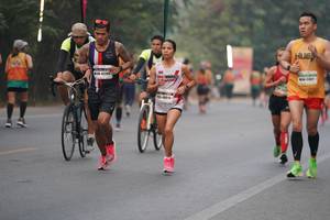 BIB: 42265, 48019
                            <button type="button" onclick="openModal(9055350)" class="btn btn-primary btn-sm float-right btn-popup" data-toggle="modal" data-target=".modal-high-quality">
                        <i class="fas fa-shopping-cart"></i> Add to Cart
                    </button>
                                            <button type="button" onclick="isThisMe(9055350, true)" class="btn btn-success btn-sm float-right btn-popup btn-isme hidden" data-toggle="tooltip" data-placement="bottom" title="นี่คือรูปของคุณใช่ไหม คลิกที่นี่เพื่อเอาเข้าอัลบั้ม">
                        <i class="fas fa-plus"></i> Add to album
                    </button>
                    <button type="button" onclick="isThisMe(9055350, false)" class="btn btn-warning btn-sm float-right btn-popup btn-isnotme hidden">
                        <i class="fas fa-ban"></i> Remove from album
                    </button>