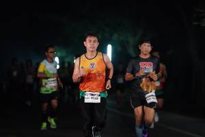 BIB: 100, 16503
                            <button type="button" onclick="openModal(8363505)" class="btn btn-primary btn-sm float-right btn-popup" data-toggle="modal" data-target=".modal-high-quality">
                        <i class="fas fa-shopping-cart"></i> Add to Cart
                    </button>
                                            <button type="button" onclick="isThisMe(8363505, true)" class="btn btn-success btn-sm float-right btn-popup btn-isme hidden" data-toggle="tooltip" data-placement="bottom" title="นี่คือรูปของคุณใช่ไหม คลิกที่นี่เพื่อเอาเข้าอัลบั้ม">
                        <i class="fas fa-plus"></i> Add to album
                    </button>
                    <button type="button" onclick="isThisMe(8363505, false)" class="btn btn-warning btn-sm float-right btn-popup btn-isnotme hidden">
                        <i class="fas fa-ban"></i> Remove from album
                    </button>