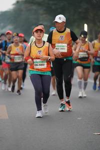 BIB: 26651, 25652
                            <button type="button" onclick="openModal(9050337)" class="btn btn-primary btn-sm float-right btn-popup" data-toggle="modal" data-target=".modal-high-quality">
                        <i class="fas fa-shopping-cart"></i> Add to Cart
                    </button>
                                            <button type="button" onclick="isThisMe(9050337, true)" class="btn btn-success btn-sm float-right btn-popup btn-isme hidden" data-toggle="tooltip" data-placement="bottom" title="นี่คือรูปของคุณใช่ไหม คลิกที่นี่เพื่อเอาเข้าอัลบั้ม">
                        <i class="fas fa-plus"></i> Add to album
                    </button>
                    <button type="button" onclick="isThisMe(9050337, false)" class="btn btn-warning btn-sm float-right btn-popup btn-isnotme hidden">
                        <i class="fas fa-ban"></i> Remove from album
                    </button>