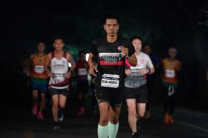 BIB: 46058
                            <button type="button" onclick="openModal(8362310)" class="btn btn-primary btn-sm float-right btn-popup" data-toggle="modal" data-target=".modal-high-quality">
                        <i class="fas fa-shopping-cart"></i> Add to Cart
                    </button>
                                            <button type="button" onclick="isThisMe(8362310, true)" class="btn btn-success btn-sm float-right btn-popup btn-isme hidden" data-toggle="tooltip" data-placement="bottom" title="นี่คือรูปของคุณใช่ไหม คลิกที่นี่เพื่อเอาเข้าอัลบั้ม">
                        <i class="fas fa-plus"></i> Add to album
                    </button>
                    <button type="button" onclick="isThisMe(8362310, false)" class="btn btn-warning btn-sm float-right btn-popup btn-isnotme hidden">
                        <i class="fas fa-ban"></i> Remove from album
                    </button>