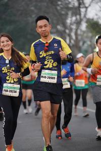 BIB: 20989, 896, 20236
                            <button type="button" onclick="openModal(9041848)" class="btn btn-primary btn-sm float-right btn-popup" data-toggle="modal" data-target=".modal-high-quality">
                        <i class="fas fa-shopping-cart"></i> Add to Cart
                    </button>
                                            <button type="button" onclick="isThisMe(9041848, true)" class="btn btn-success btn-sm float-right btn-popup btn-isme hidden" data-toggle="tooltip" data-placement="bottom" title="นี่คือรูปของคุณใช่ไหม คลิกที่นี่เพื่อเอาเข้าอัลบั้ม">
                        <i class="fas fa-plus"></i> Add to album
                    </button>
                    <button type="button" onclick="isThisMe(9041848, false)" class="btn btn-warning btn-sm float-right btn-popup btn-isnotme hidden">
                        <i class="fas fa-ban"></i> Remove from album
                    </button>