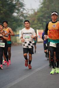 BIB: 2083, 22101, 27539
                            <button type="button" onclick="openModal(9136403)" class="btn btn-primary btn-sm float-right btn-popup" data-toggle="modal" data-target=".modal-high-quality">
                        <i class="fas fa-shopping-cart"></i> Add to Cart
                    </button>
                                            <button type="button" onclick="isThisMe(9136403, true)" class="btn btn-success btn-sm float-right btn-popup btn-isme hidden" data-toggle="tooltip" data-placement="bottom" title="นี่คือรูปของคุณใช่ไหม คลิกที่นี่เพื่อเอาเข้าอัลบั้ม">
                        <i class="fas fa-plus"></i> Add to album
                    </button>
                    <button type="button" onclick="isThisMe(9136403, false)" class="btn btn-warning btn-sm float-right btn-popup btn-isnotme hidden">
                        <i class="fas fa-ban"></i> Remove from album
                    </button>
