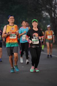BIB: 26655, 26147
                            <button type="button" onclick="openModal(9031308)" class="btn btn-primary btn-sm float-right btn-popup" data-toggle="modal" data-target=".modal-high-quality">
                        <i class="fas fa-shopping-cart"></i> Add to Cart
                    </button>
                                            <button type="button" onclick="isThisMe(9031308, true)" class="btn btn-success btn-sm float-right btn-popup btn-isme hidden" data-toggle="tooltip" data-placement="bottom" title="นี่คือรูปของคุณใช่ไหม คลิกที่นี่เพื่อเอาเข้าอัลบั้ม">
                        <i class="fas fa-plus"></i> Add to album
                    </button>
                    <button type="button" onclick="isThisMe(9031308, false)" class="btn btn-warning btn-sm float-right btn-popup btn-isnotme hidden">
                        <i class="fas fa-ban"></i> Remove from album
                    </button>