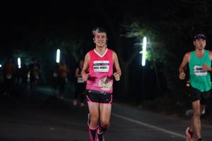 BIB: 40882
                            <button type="button" onclick="openModal(8363335)" class="btn btn-primary btn-sm float-right btn-popup" data-toggle="modal" data-target=".modal-high-quality">
                        <i class="fas fa-shopping-cart"></i> Add to Cart
                    </button>
                                            <button type="button" onclick="isThisMe(8363335, true)" class="btn btn-success btn-sm float-right btn-popup btn-isme hidden" data-toggle="tooltip" data-placement="bottom" title="นี่คือรูปของคุณใช่ไหม คลิกที่นี่เพื่อเอาเข้าอัลบั้ม">
                        <i class="fas fa-plus"></i> Add to album
                    </button>
                    <button type="button" onclick="isThisMe(8363335, false)" class="btn btn-warning btn-sm float-right btn-popup btn-isnotme hidden">
                        <i class="fas fa-ban"></i> Remove from album
                    </button>