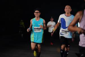 BIB: 47903, 47969
                            <button type="button" onclick="openModal(8363126)" class="btn btn-primary btn-sm float-right btn-popup" data-toggle="modal" data-target=".modal-high-quality">
                        <i class="fas fa-shopping-cart"></i> Add to Cart
                    </button>
                                            <button type="button" onclick="isThisMe(8363126, true)" class="btn btn-success btn-sm float-right btn-popup btn-isme hidden" data-toggle="tooltip" data-placement="bottom" title="นี่คือรูปของคุณใช่ไหม คลิกที่นี่เพื่อเอาเข้าอัลบั้ม">
                        <i class="fas fa-plus"></i> Add to album
                    </button>
                    <button type="button" onclick="isThisMe(8363126, false)" class="btn btn-warning btn-sm float-right btn-popup btn-isnotme hidden">
                        <i class="fas fa-ban"></i> Remove from album
                    </button>