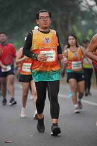 BIB: 22582
                            <button type="button" onclick="openModal(9048168)" class="btn btn-primary btn-sm float-right btn-popup" data-toggle="modal" data-target=".modal-high-quality">
                        <i class="fas fa-shopping-cart"></i> Add to Cart
                    </button>
                                            <button type="button" onclick="isThisMe(9048168, true)" class="btn btn-success btn-sm float-right btn-popup btn-isme hidden" data-toggle="tooltip" data-placement="bottom" title="นี่คือรูปของคุณใช่ไหม คลิกที่นี่เพื่อเอาเข้าอัลบั้ม">
                        <i class="fas fa-plus"></i> Add to album
                    </button>
                    <button type="button" onclick="isThisMe(9048168, false)" class="btn btn-warning btn-sm float-right btn-popup btn-isnotme hidden">
                        <i class="fas fa-ban"></i> Remove from album
                    </button>