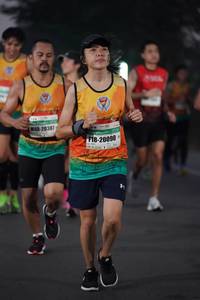 BIB: 20387, 20090
                            <button type="button" onclick="openModal(8568888)" class="btn btn-primary btn-sm float-right btn-popup" data-toggle="modal" data-target=".modal-high-quality">
                        <i class="fas fa-shopping-cart"></i> Add to Cart
                    </button>
                                            <button type="button" onclick="isThisMe(8568888, true)" class="btn btn-success btn-sm float-right btn-popup btn-isme hidden" data-toggle="tooltip" data-placement="bottom" title="นี่คือรูปของคุณใช่ไหม คลิกที่นี่เพื่อเอาเข้าอัลบั้ม">
                        <i class="fas fa-plus"></i> Add to album
                    </button>
                    <button type="button" onclick="isThisMe(8568888, false)" class="btn btn-warning btn-sm float-right btn-popup btn-isnotme hidden">
                        <i class="fas fa-ban"></i> Remove from album
                    </button>