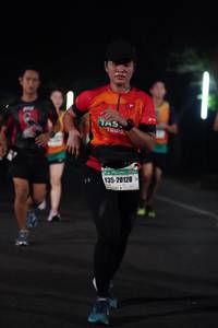 BIB: 20128
                            <button type="button" onclick="openModal(8974641)" class="btn btn-primary btn-sm float-right btn-popup" data-toggle="modal" data-target=".modal-high-quality">
                        <i class="fas fa-shopping-cart"></i> Add to Cart
                    </button>
                                            <button type="button" onclick="isThisMe(8974641, true)" class="btn btn-success btn-sm float-right btn-popup btn-isme hidden" data-toggle="tooltip" data-placement="bottom" title="นี่คือรูปของคุณใช่ไหม คลิกที่นี่เพื่อเอาเข้าอัลบั้ม">
                        <i class="fas fa-plus"></i> Add to album
                    </button>
                    <button type="button" onclick="isThisMe(8974641, false)" class="btn btn-warning btn-sm float-right btn-popup btn-isnotme hidden">
                        <i class="fas fa-ban"></i> Remove from album
                    </button>