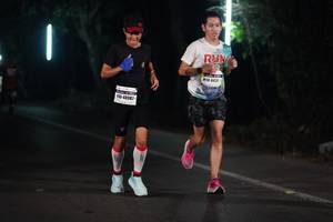 BIB: 8401, 48087
                            <button type="button" onclick="openModal(8342712)" class="btn btn-primary btn-sm float-right btn-popup" data-toggle="modal" data-target=".modal-high-quality">
                        <i class="fas fa-shopping-cart"></i> Add to Cart
                    </button>
                                            <button type="button" onclick="isThisMe(8342712, true)" class="btn btn-success btn-sm float-right btn-popup btn-isme hidden" data-toggle="tooltip" data-placement="bottom" title="นี่คือรูปของคุณใช่ไหม คลิกที่นี่เพื่อเอาเข้าอัลบั้ม">
                        <i class="fas fa-plus"></i> Add to album
                    </button>
                    <button type="button" onclick="isThisMe(8342712, false)" class="btn btn-warning btn-sm float-right btn-popup btn-isnotme hidden">
                        <i class="fas fa-ban"></i> Remove from album
                    </button>