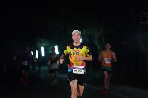 BIB: 222, 47142
                            <button type="button" onclick="openModal(8346207)" class="btn btn-primary btn-sm float-right btn-popup" data-toggle="modal" data-target=".modal-high-quality">
                        <i class="fas fa-shopping-cart"></i> Add to Cart
                    </button>
                                            <button type="button" onclick="isThisMe(8346207, true)" class="btn btn-success btn-sm float-right btn-popup btn-isme hidden" data-toggle="tooltip" data-placement="bottom" title="นี่คือรูปของคุณใช่ไหม คลิกที่นี่เพื่อเอาเข้าอัลบั้ม">
                        <i class="fas fa-plus"></i> Add to album
                    </button>
                    <button type="button" onclick="isThisMe(8346207, false)" class="btn btn-warning btn-sm float-right btn-popup btn-isnotme hidden">
                        <i class="fas fa-ban"></i> Remove from album
                    </button>