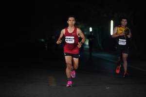 BIB: 4042
                            <button type="button" onclick="openModal(8355341)" class="btn btn-primary btn-sm float-right btn-popup" data-toggle="modal" data-target=".modal-high-quality">
                        <i class="fas fa-shopping-cart"></i> Add to Cart
                    </button>
                                            <button type="button" onclick="isThisMe(8355341, true)" class="btn btn-success btn-sm float-right btn-popup btn-isme hidden" data-toggle="tooltip" data-placement="bottom" title="นี่คือรูปของคุณใช่ไหม คลิกที่นี่เพื่อเอาเข้าอัลบั้ม">
                        <i class="fas fa-plus"></i> Add to album
                    </button>
                    <button type="button" onclick="isThisMe(8355341, false)" class="btn btn-warning btn-sm float-right btn-popup btn-isnotme hidden">
                        <i class="fas fa-ban"></i> Remove from album
                    </button>