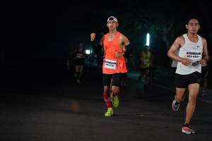 BIB: 41454
                            <button type="button" onclick="openModal(8352689)" class="btn btn-primary btn-sm float-right btn-popup" data-toggle="modal" data-target=".modal-high-quality">
                        <i class="fas fa-shopping-cart"></i> Add to Cart
                    </button>
                                            <button type="button" onclick="isThisMe(8352689, true)" class="btn btn-success btn-sm float-right btn-popup btn-isme hidden" data-toggle="tooltip" data-placement="bottom" title="นี่คือรูปของคุณใช่ไหม คลิกที่นี่เพื่อเอาเข้าอัลบั้ม">
                        <i class="fas fa-plus"></i> Add to album
                    </button>
                    <button type="button" onclick="isThisMe(8352689, false)" class="btn btn-warning btn-sm float-right btn-popup btn-isnotme hidden">
                        <i class="fas fa-ban"></i> Remove from album
                    </button>