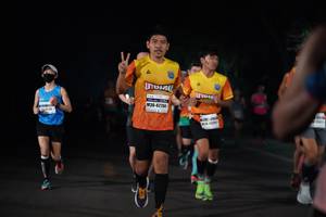 BIB: 42204
                            <button type="button" onclick="openModal(8363952)" class="btn btn-primary btn-sm float-right btn-popup" data-toggle="modal" data-target=".modal-high-quality">
                        <i class="fas fa-shopping-cart"></i> Add to Cart
                    </button>
                                            <button type="button" onclick="isThisMe(8363952, true)" class="btn btn-success btn-sm float-right btn-popup btn-isme hidden" data-toggle="tooltip" data-placement="bottom" title="นี่คือรูปของคุณใช่ไหม คลิกที่นี่เพื่อเอาเข้าอัลบั้ม">
                        <i class="fas fa-plus"></i> Add to album
                    </button>
                    <button type="button" onclick="isThisMe(8363952, false)" class="btn btn-warning btn-sm float-right btn-popup btn-isnotme hidden">
                        <i class="fas fa-ban"></i> Remove from album
                    </button>