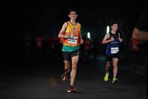 BIB: 463
                            <button type="button" onclick="openModal(8362463)" class="btn btn-primary btn-sm float-right btn-popup" data-toggle="modal" data-target=".modal-high-quality">
                        <i class="fas fa-shopping-cart"></i> Add to Cart
                    </button>
                                            <button type="button" onclick="isThisMe(8362463, true)" class="btn btn-success btn-sm float-right btn-popup btn-isme hidden" data-toggle="tooltip" data-placement="bottom" title="นี่คือรูปของคุณใช่ไหม คลิกที่นี่เพื่อเอาเข้าอัลบั้ม">
                        <i class="fas fa-plus"></i> Add to album
                    </button>
                    <button type="button" onclick="isThisMe(8362463, false)" class="btn btn-warning btn-sm float-right btn-popup btn-isnotme hidden">
                        <i class="fas fa-ban"></i> Remove from album
                    </button>