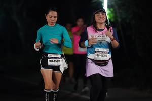 BIB: 2011, 46795, 45015
                            <button type="button" onclick="openModal(8421591)" class="btn btn-primary btn-sm float-right btn-popup" data-toggle="modal" data-target=".modal-high-quality">
                        <i class="fas fa-shopping-cart"></i> Add to Cart
                    </button>
                                            <button type="button" onclick="isThisMe(8421591, true)" class="btn btn-success btn-sm float-right btn-popup btn-isme hidden" data-toggle="tooltip" data-placement="bottom" title="นี่คือรูปของคุณใช่ไหม คลิกที่นี่เพื่อเอาเข้าอัลบั้ม">
                        <i class="fas fa-plus"></i> Add to album
                    </button>
                    <button type="button" onclick="isThisMe(8421591, false)" class="btn btn-warning btn-sm float-right btn-popup btn-isnotme hidden">
                        <i class="fas fa-ban"></i> Remove from album
                    </button>