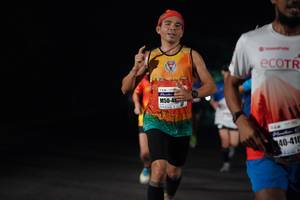 BIB: 410
                            <button type="button" onclick="openModal(8360912)" class="btn btn-primary btn-sm float-right btn-popup" data-toggle="modal" data-target=".modal-high-quality">
                        <i class="fas fa-shopping-cart"></i> Add to Cart
                    </button>
                                            <button type="button" onclick="isThisMe(8360912, true)" class="btn btn-success btn-sm float-right btn-popup btn-isme hidden" data-toggle="tooltip" data-placement="bottom" title="นี่คือรูปของคุณใช่ไหม คลิกที่นี่เพื่อเอาเข้าอัลบั้ม">
                        <i class="fas fa-plus"></i> Add to album
                    </button>
                    <button type="button" onclick="isThisMe(8360912, false)" class="btn btn-warning btn-sm float-right btn-popup btn-isnotme hidden">
                        <i class="fas fa-ban"></i> Remove from album
                    </button>