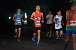 BIB: 334, 409, 45564
                            <button type="button" onclick="openModal(8359582)" class="btn btn-primary btn-sm float-right btn-popup" data-toggle="modal" data-target=".modal-high-quality">
                        <i class="fas fa-shopping-cart"></i> Add to Cart
                    </button>
                                            <button type="button" onclick="isThisMe(8359582, true)" class="btn btn-success btn-sm float-right btn-popup btn-isme hidden" data-toggle="tooltip" data-placement="bottom" title="นี่คือรูปของคุณใช่ไหม คลิกที่นี่เพื่อเอาเข้าอัลบั้ม">
                        <i class="fas fa-plus"></i> Add to album
                    </button>
                    <button type="button" onclick="isThisMe(8359582, false)" class="btn btn-warning btn-sm float-right btn-popup btn-isnotme hidden">
                        <i class="fas fa-ban"></i> Remove from album
                    </button>