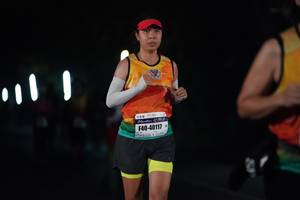 BIB: 40117
                            <button type="button" onclick="openModal(8421699)" class="btn btn-primary btn-sm float-right btn-popup" data-toggle="modal" data-target=".modal-high-quality">
                        <i class="fas fa-shopping-cart"></i> Add to Cart
                    </button>
                                            <button type="button" onclick="isThisMe(8421699, true)" class="btn btn-success btn-sm float-right btn-popup btn-isme hidden" data-toggle="tooltip" data-placement="bottom" title="นี่คือรูปของคุณใช่ไหม คลิกที่นี่เพื่อเอาเข้าอัลบั้ม">
                        <i class="fas fa-plus"></i> Add to album
                    </button>
                    <button type="button" onclick="isThisMe(8421699, false)" class="btn btn-warning btn-sm float-right btn-popup btn-isnotme hidden">
                        <i class="fas fa-ban"></i> Remove from album
                    </button>