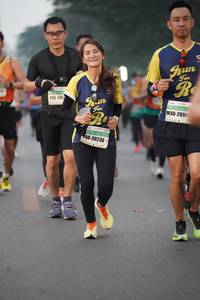 BIB: 200, 2098, 20236
                            <button type="button" onclick="openModal(9041743)" class="btn btn-primary btn-sm float-right btn-popup" data-toggle="modal" data-target=".modal-high-quality">
                        <i class="fas fa-shopping-cart"></i> Add to Cart
                    </button>
                                            <button type="button" onclick="isThisMe(9041743, true)" class="btn btn-success btn-sm float-right btn-popup btn-isme hidden" data-toggle="tooltip" data-placement="bottom" title="นี่คือรูปของคุณใช่ไหม คลิกที่นี่เพื่อเอาเข้าอัลบั้ม">
                        <i class="fas fa-plus"></i> Add to album
                    </button>
                    <button type="button" onclick="isThisMe(9041743, false)" class="btn btn-warning btn-sm float-right btn-popup btn-isnotme hidden">
                        <i class="fas fa-ban"></i> Remove from album
                    </button>