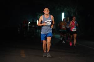 BIB: 40857
                            <button type="button" onclick="openModal(8355604)" class="btn btn-primary btn-sm float-right btn-popup" data-toggle="modal" data-target=".modal-high-quality">
                        <i class="fas fa-shopping-cart"></i> Add to Cart
                    </button>
                                            <button type="button" onclick="isThisMe(8355604, true)" class="btn btn-success btn-sm float-right btn-popup btn-isme hidden" data-toggle="tooltip" data-placement="bottom" title="นี่คือรูปของคุณใช่ไหม คลิกที่นี่เพื่อเอาเข้าอัลบั้ม">
                        <i class="fas fa-plus"></i> Add to album
                    </button>
                    <button type="button" onclick="isThisMe(8355604, false)" class="btn btn-warning btn-sm float-right btn-popup btn-isnotme hidden">
                        <i class="fas fa-ban"></i> Remove from album
                    </button>