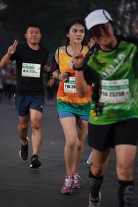 BIB: 2124, 25209
                            <button type="button" onclick="openModal(8571854)" class="btn btn-primary btn-sm float-right btn-popup" data-toggle="modal" data-target=".modal-high-quality">
                        <i class="fas fa-shopping-cart"></i> Add to Cart
                    </button>
                                            <button type="button" onclick="isThisMe(8571854, true)" class="btn btn-success btn-sm float-right btn-popup btn-isme hidden" data-toggle="tooltip" data-placement="bottom" title="นี่คือรูปของคุณใช่ไหม คลิกที่นี่เพื่อเอาเข้าอัลบั้ม">
                        <i class="fas fa-plus"></i> Add to album
                    </button>
                    <button type="button" onclick="isThisMe(8571854, false)" class="btn btn-warning btn-sm float-right btn-popup btn-isnotme hidden">
                        <i class="fas fa-ban"></i> Remove from album
                    </button>