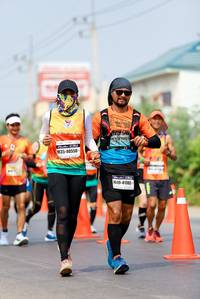 BIB: 40550, 41985
                            <button type="button" onclick="openModal(9218678)" class="btn btn-primary btn-sm float-right btn-popup" data-toggle="modal" data-target=".modal-high-quality">
                        <i class="fas fa-shopping-cart"></i> Add to Cart
                    </button>
                                            <button type="button" onclick="isThisMe(9218678, true)" class="btn btn-success btn-sm float-right btn-popup btn-isme hidden" data-toggle="tooltip" data-placement="bottom" title="นี่คือรูปของคุณใช่ไหม คลิกที่นี่เพื่อเอาเข้าอัลบั้ม">
                        <i class="fas fa-plus"></i> Add to album
                    </button>
                    <button type="button" onclick="isThisMe(9218678, false)" class="btn btn-warning btn-sm float-right btn-popup btn-isnotme hidden">
                        <i class="fas fa-ban"></i> Remove from album
                    </button>