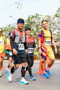 BIB: 45446, 4165
                            <button type="button" onclick="openModal(9218053)" class="btn btn-primary btn-sm float-right btn-popup" data-toggle="modal" data-target=".modal-high-quality">
                        <i class="fas fa-shopping-cart"></i> Add to Cart
                    </button>
                                            <button type="button" onclick="isThisMe(9218053, true)" class="btn btn-success btn-sm float-right btn-popup btn-isme hidden" data-toggle="tooltip" data-placement="bottom" title="นี่คือรูปของคุณใช่ไหม คลิกที่นี่เพื่อเอาเข้าอัลบั้ม">
                        <i class="fas fa-plus"></i> Add to album
                    </button>
                    <button type="button" onclick="isThisMe(9218053, false)" class="btn btn-warning btn-sm float-right btn-popup btn-isnotme hidden">
                        <i class="fas fa-ban"></i> Remove from album
                    </button>