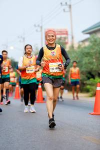 BIB: 1017
                            <button type="button" onclick="openModal(9254195)" class="btn btn-primary btn-sm float-right btn-popup" data-toggle="modal" data-target=".modal-high-quality">
                        <i class="fas fa-shopping-cart"></i> Add to Cart
                    </button>
                                            <button type="button" onclick="isThisMe(9254195, true)" class="btn btn-success btn-sm float-right btn-popup btn-isme hidden" data-toggle="tooltip" data-placement="bottom" title="นี่คือรูปของคุณใช่ไหม คลิกที่นี่เพื่อเอาเข้าอัลบั้ม">
                        <i class="fas fa-plus"></i> Add to album
                    </button>
                    <button type="button" onclick="isThisMe(9254195, false)" class="btn btn-warning btn-sm float-right btn-popup btn-isnotme hidden">
                        <i class="fas fa-ban"></i> Remove from album
                    </button>