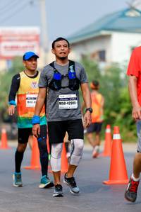 BIB: 42909
                            <button type="button" onclick="openModal(9167230)" class="btn btn-primary btn-sm float-right btn-popup" data-toggle="modal" data-target=".modal-high-quality">
                        <i class="fas fa-shopping-cart"></i> Add to Cart
                    </button>
                                            <button type="button" onclick="isThisMe(9167230, true)" class="btn btn-success btn-sm float-right btn-popup btn-isme hidden" data-toggle="tooltip" data-placement="bottom" title="นี่คือรูปของคุณใช่ไหม คลิกที่นี่เพื่อเอาเข้าอัลบั้ม">
                        <i class="fas fa-plus"></i> Add to album
                    </button>
                    <button type="button" onclick="isThisMe(9167230, false)" class="btn btn-warning btn-sm float-right btn-popup btn-isnotme hidden">
                        <i class="fas fa-ban"></i> Remove from album
                    </button>