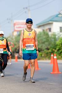 BIB: 46153
                            <button type="button" onclick="openModal(9187226)" class="btn btn-primary btn-sm float-right btn-popup" data-toggle="modal" data-target=".modal-high-quality">
                        <i class="fas fa-shopping-cart"></i> Add to Cart
                    </button>
                                            <button type="button" onclick="isThisMe(9187226, true)" class="btn btn-success btn-sm float-right btn-popup btn-isme hidden" data-toggle="tooltip" data-placement="bottom" title="นี่คือรูปของคุณใช่ไหม คลิกที่นี่เพื่อเอาเข้าอัลบั้ม">
                        <i class="fas fa-plus"></i> Add to album
                    </button>
                    <button type="button" onclick="isThisMe(9187226, false)" class="btn btn-warning btn-sm float-right btn-popup btn-isnotme hidden">
                        <i class="fas fa-ban"></i> Remove from album
                    </button>