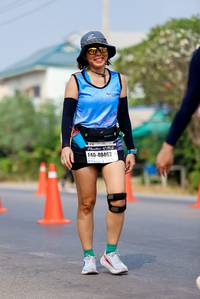 BIB: 192, 40462
                            <button type="button" onclick="openModal(9205999)" class="btn btn-primary btn-sm float-right btn-popup" data-toggle="modal" data-target=".modal-high-quality">
                        <i class="fas fa-shopping-cart"></i> Add to Cart
                    </button>
                                            <button type="button" onclick="isThisMe(9205999, true)" class="btn btn-success btn-sm float-right btn-popup btn-isme hidden" data-toggle="tooltip" data-placement="bottom" title="นี่คือรูปของคุณใช่ไหม คลิกที่นี่เพื่อเอาเข้าอัลบั้ม">
                        <i class="fas fa-plus"></i> Add to album
                    </button>
                    <button type="button" onclick="isThisMe(9205999, false)" class="btn btn-warning btn-sm float-right btn-popup btn-isnotme hidden">
                        <i class="fas fa-ban"></i> Remove from album
                    </button>