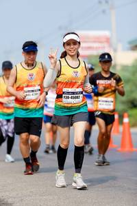 BIB: 45082
                            <button type="button" onclick="openModal(9172192)" class="btn btn-primary btn-sm float-right btn-popup" data-toggle="modal" data-target=".modal-high-quality">
                        <i class="fas fa-shopping-cart"></i> Add to Cart
                    </button>
                                            <button type="button" onclick="isThisMe(9172192, true)" class="btn btn-success btn-sm float-right btn-popup btn-isme hidden" data-toggle="tooltip" data-placement="bottom" title="นี่คือรูปของคุณใช่ไหม คลิกที่นี่เพื่อเอาเข้าอัลบั้ม">
                        <i class="fas fa-plus"></i> Add to album
                    </button>
                    <button type="button" onclick="isThisMe(9172192, false)" class="btn btn-warning btn-sm float-right btn-popup btn-isnotme hidden">
                        <i class="fas fa-ban"></i> Remove from album
                    </button>