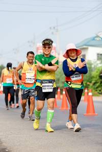 BIB: 46229, 45989
                            <button type="button" onclick="openModal(9204464)" class="btn btn-primary btn-sm float-right btn-popup" data-toggle="modal" data-target=".modal-high-quality">
                        <i class="fas fa-shopping-cart"></i> Add to Cart
                    </button>
                                            <button type="button" onclick="isThisMe(9204464, true)" class="btn btn-success btn-sm float-right btn-popup btn-isme hidden" data-toggle="tooltip" data-placement="bottom" title="นี่คือรูปของคุณใช่ไหม คลิกที่นี่เพื่อเอาเข้าอัลบั้ม">
                        <i class="fas fa-plus"></i> Add to album
                    </button>
                    <button type="button" onclick="isThisMe(9204464, false)" class="btn btn-warning btn-sm float-right btn-popup btn-isnotme hidden">
                        <i class="fas fa-ban"></i> Remove from album
                    </button>