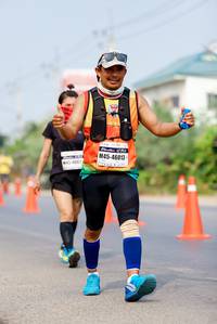 BIB: 46013
                            <button type="button" onclick="openModal(9183383)" class="btn btn-primary btn-sm float-right btn-popup" data-toggle="modal" data-target=".modal-high-quality">
                        <i class="fas fa-shopping-cart"></i> Add to Cart
                    </button>
                                            <button type="button" onclick="isThisMe(9183383, true)" class="btn btn-success btn-sm float-right btn-popup btn-isme hidden" data-toggle="tooltip" data-placement="bottom" title="นี่คือรูปของคุณใช่ไหม คลิกที่นี่เพื่อเอาเข้าอัลบั้ม">
                        <i class="fas fa-plus"></i> Add to album
                    </button>
                    <button type="button" onclick="isThisMe(9183383, false)" class="btn btn-warning btn-sm float-right btn-popup btn-isnotme hidden">
                        <i class="fas fa-ban"></i> Remove from album
                    </button>