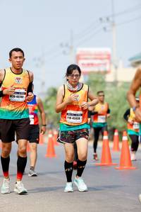 BIB: 40780, 45938
                            <button type="button" onclick="openModal(9218983)" class="btn btn-primary btn-sm float-right btn-popup" data-toggle="modal" data-target=".modal-high-quality">
                        <i class="fas fa-shopping-cart"></i> Add to Cart
                    </button>
                                            <button type="button" onclick="isThisMe(9218983, true)" class="btn btn-success btn-sm float-right btn-popup btn-isme hidden" data-toggle="tooltip" data-placement="bottom" title="นี่คือรูปของคุณใช่ไหม คลิกที่นี่เพื่อเอาเข้าอัลบั้ม">
                        <i class="fas fa-plus"></i> Add to album
                    </button>
                    <button type="button" onclick="isThisMe(9218983, false)" class="btn btn-warning btn-sm float-right btn-popup btn-isnotme hidden">
                        <i class="fas fa-ban"></i> Remove from album
                    </button>