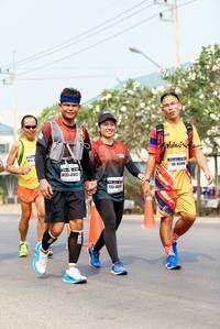 BIB: 104546, 41650
                            <button type="button" onclick="openModal(9217940)" class="btn btn-primary btn-sm float-right btn-popup" data-toggle="modal" data-target=".modal-high-quality">
                        <i class="fas fa-shopping-cart"></i> Add to Cart
                    </button>
                                            <button type="button" onclick="isThisMe(9217940, true)" class="btn btn-success btn-sm float-right btn-popup btn-isme hidden" data-toggle="tooltip" data-placement="bottom" title="นี่คือรูปของคุณใช่ไหม คลิกที่นี่เพื่อเอาเข้าอัลบั้ม">
                        <i class="fas fa-plus"></i> Add to album
                    </button>
                    <button type="button" onclick="isThisMe(9217940, false)" class="btn btn-warning btn-sm float-right btn-popup btn-isnotme hidden">
                        <i class="fas fa-ban"></i> Remove from album
                    </button>