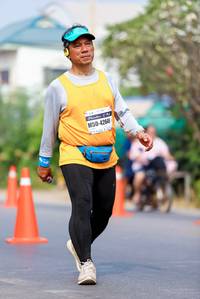 BIB: 4264
                            <button type="button" onclick="openModal(9184572)" class="btn btn-primary btn-sm float-right btn-popup" data-toggle="modal" data-target=".modal-high-quality">
                        <i class="fas fa-shopping-cart"></i> Add to Cart
                    </button>
                                            <button type="button" onclick="isThisMe(9184572, true)" class="btn btn-success btn-sm float-right btn-popup btn-isme hidden" data-toggle="tooltip" data-placement="bottom" title="นี่คือรูปของคุณใช่ไหม คลิกที่นี่เพื่อเอาเข้าอัลบั้ม">
                        <i class="fas fa-plus"></i> Add to album
                    </button>
                    <button type="button" onclick="isThisMe(9184572, false)" class="btn btn-warning btn-sm float-right btn-popup btn-isnotme hidden">
                        <i class="fas fa-ban"></i> Remove from album
                    </button>